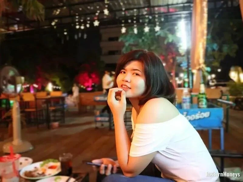 Tina Profile image 2